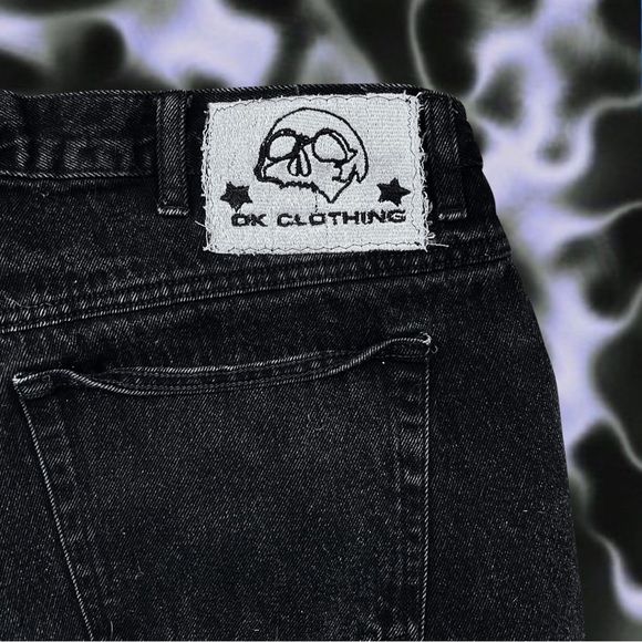7. Double knee ok clothing! custom skull embroidered design pants - Picture 4 of 5